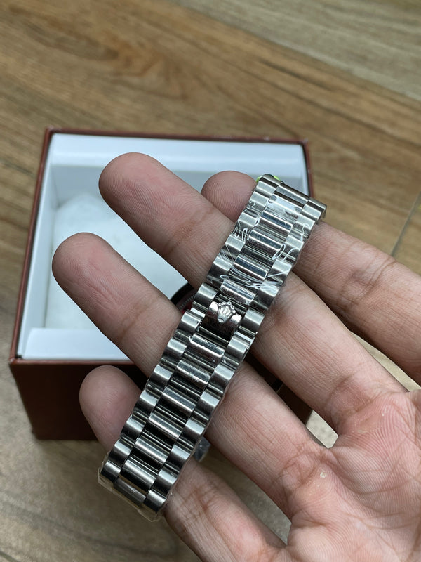 Stone Buzzle Date & Day Working (Blue Dial)