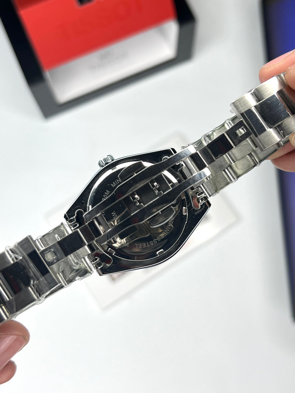 Tissot Smooth bezel (Emerald Green Dial)