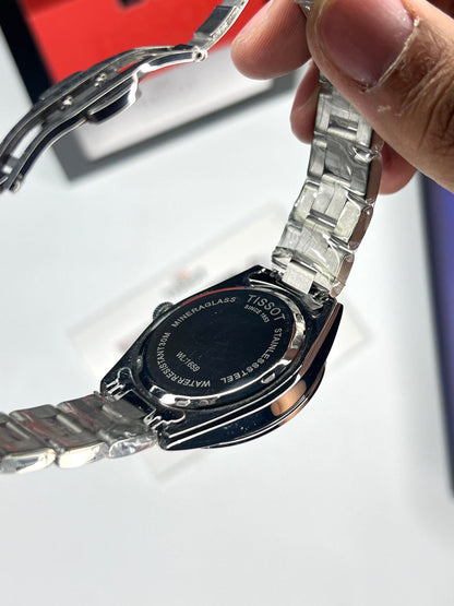 Tissot Smooth bezel (Emerald Green Dial)