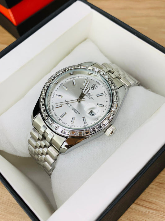 OYSTER STONE BEZEL MODEL | SILVER DIAL