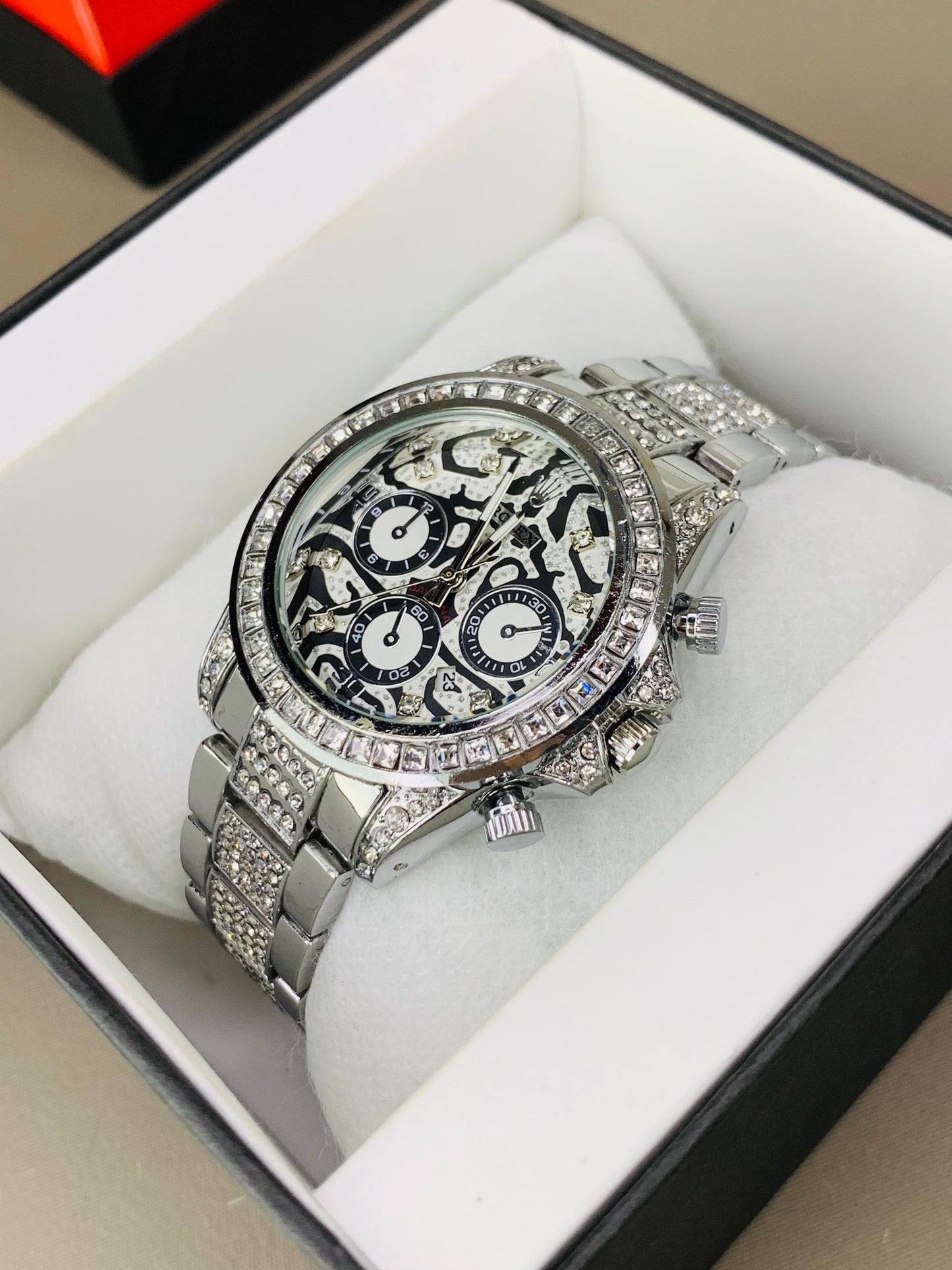 Tiger Stone Embossed Dial (Silver)