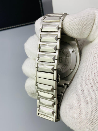 Matte HB Skeleton | Diamond Cut Model | Engraved Chain (Silver Black)