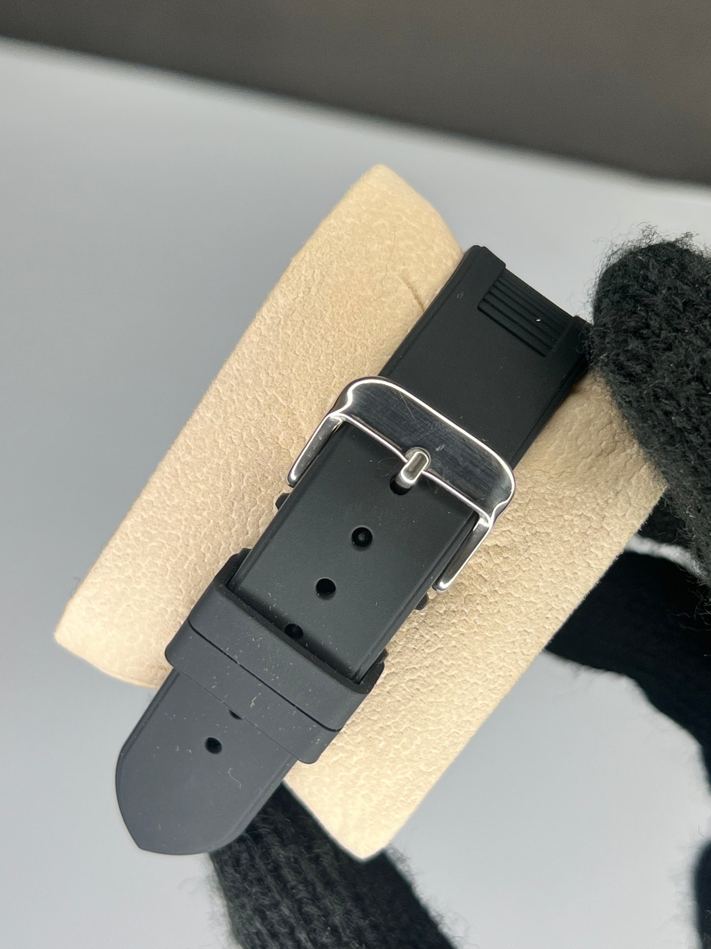 Universe Point Silicone Strap (White Dial)